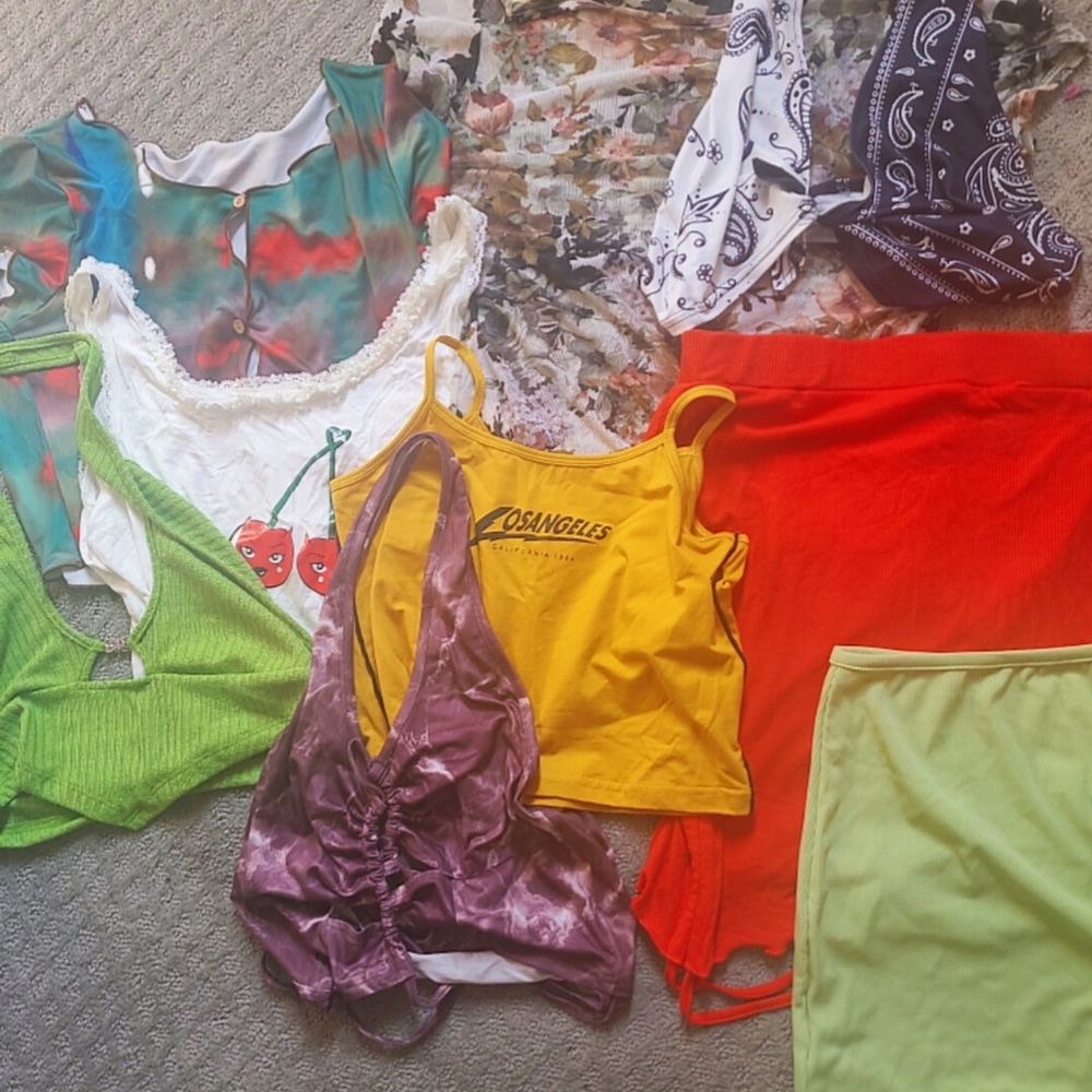 Colorful Clothing Bundle of 9 All Size Large